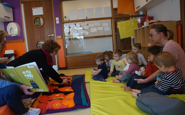 Novembre : raconte-tapis avec Isabelle